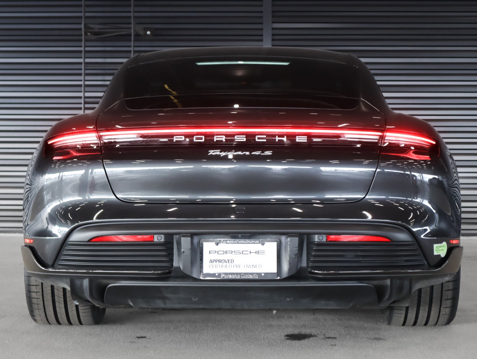 Certified 2022 Porsche Taycan 4S image 9