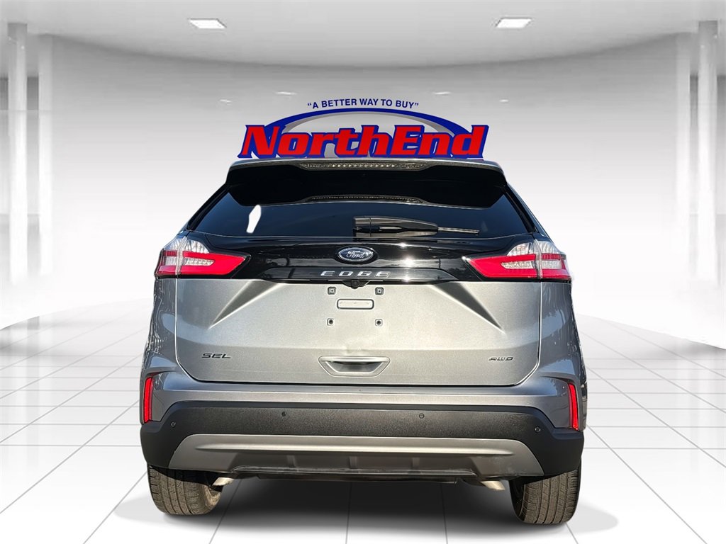Used 2024 Ford Edge SEL image 4