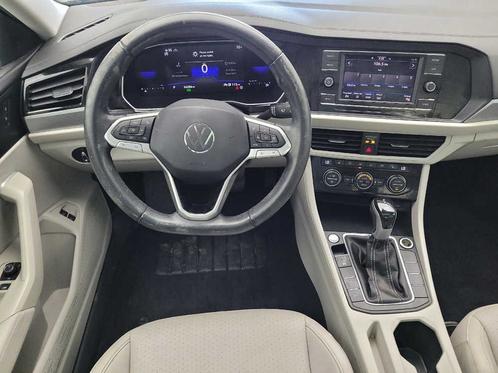 Used 2024 Volkswagen Jetta SE FWD image 22