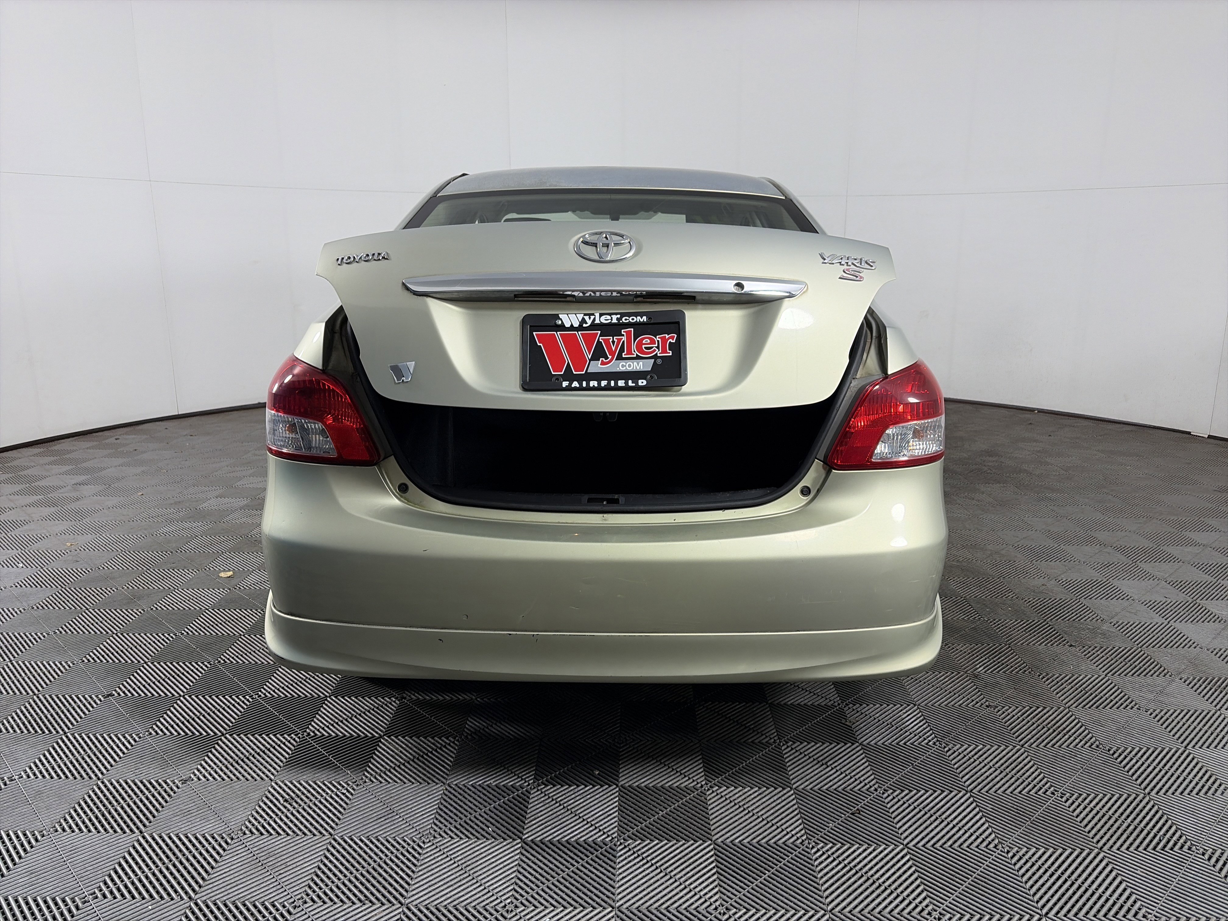 Used 2007 Toyota Yaris Sedan image 18