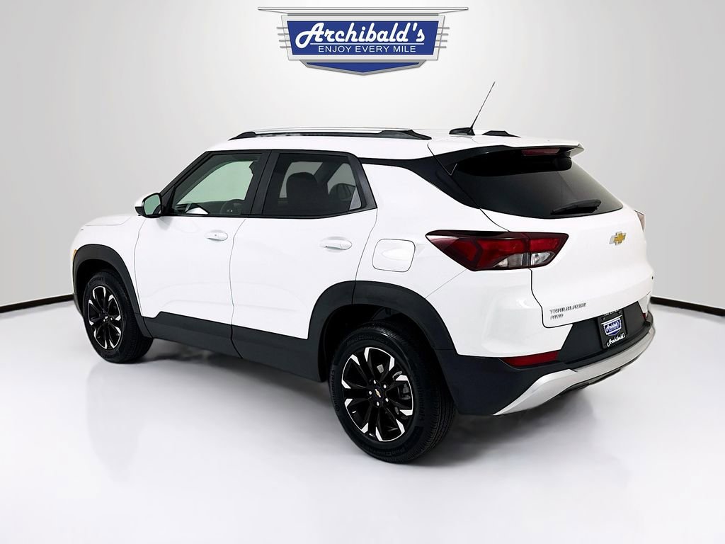 Used 2023 Chevrolet TrailBlazer LT AWD/4WD image 5