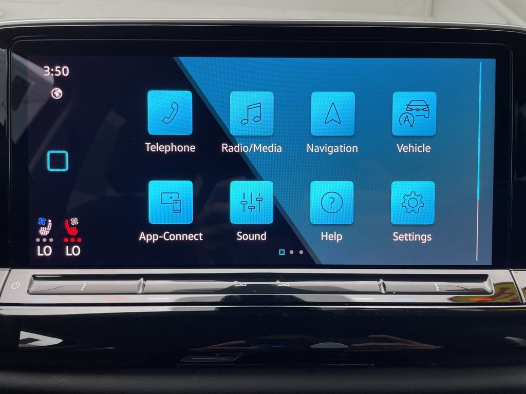 Used 2024 Volkswagen Atlas SE image 33