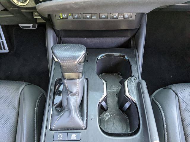 Used 2024 Lexus ES 300h F Sport w/ Accessory Package (Z2) FWD image 9