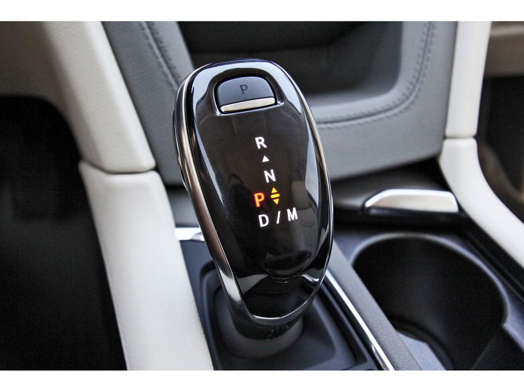 New 2025 Cadillac XT5 Premium Luxury w/ Technology Package image 18