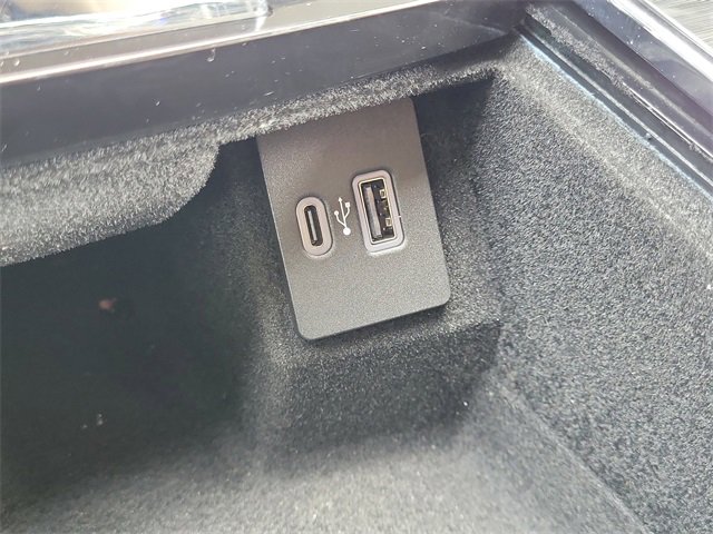 Certified 2023 Lincoln Nautilus FWD w/ Premium Package image 21