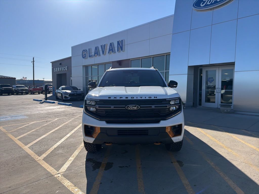 New 2026 Ford Expedition Tremor image 2