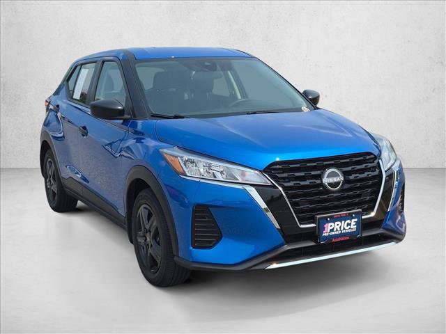 Used 2024 Nissan Kicks S FWD image 3