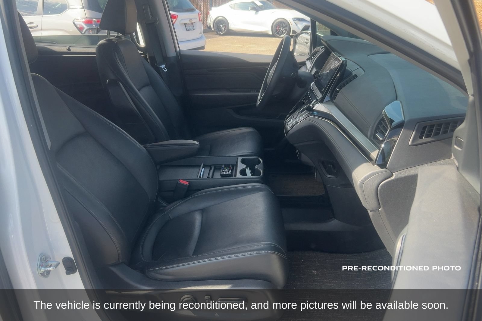Used 2023 Honda Odyssey Touring image 13