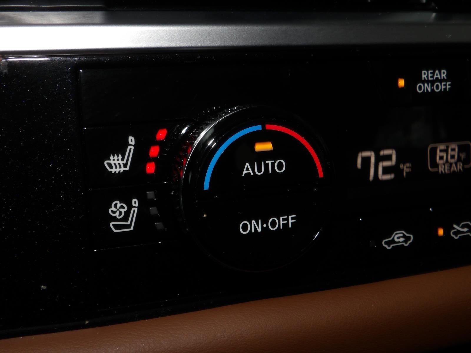 Certified 2025 Nissan Pathfinder Platinum w/ Cargo Package image 35