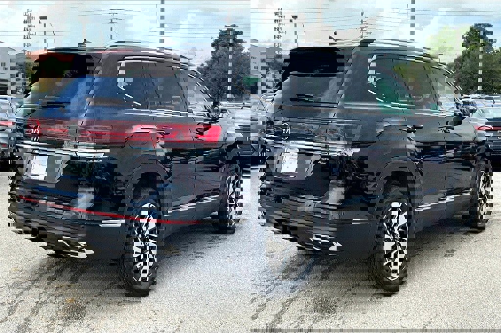 New 2026 Volkswagen Atlas SEL image 5