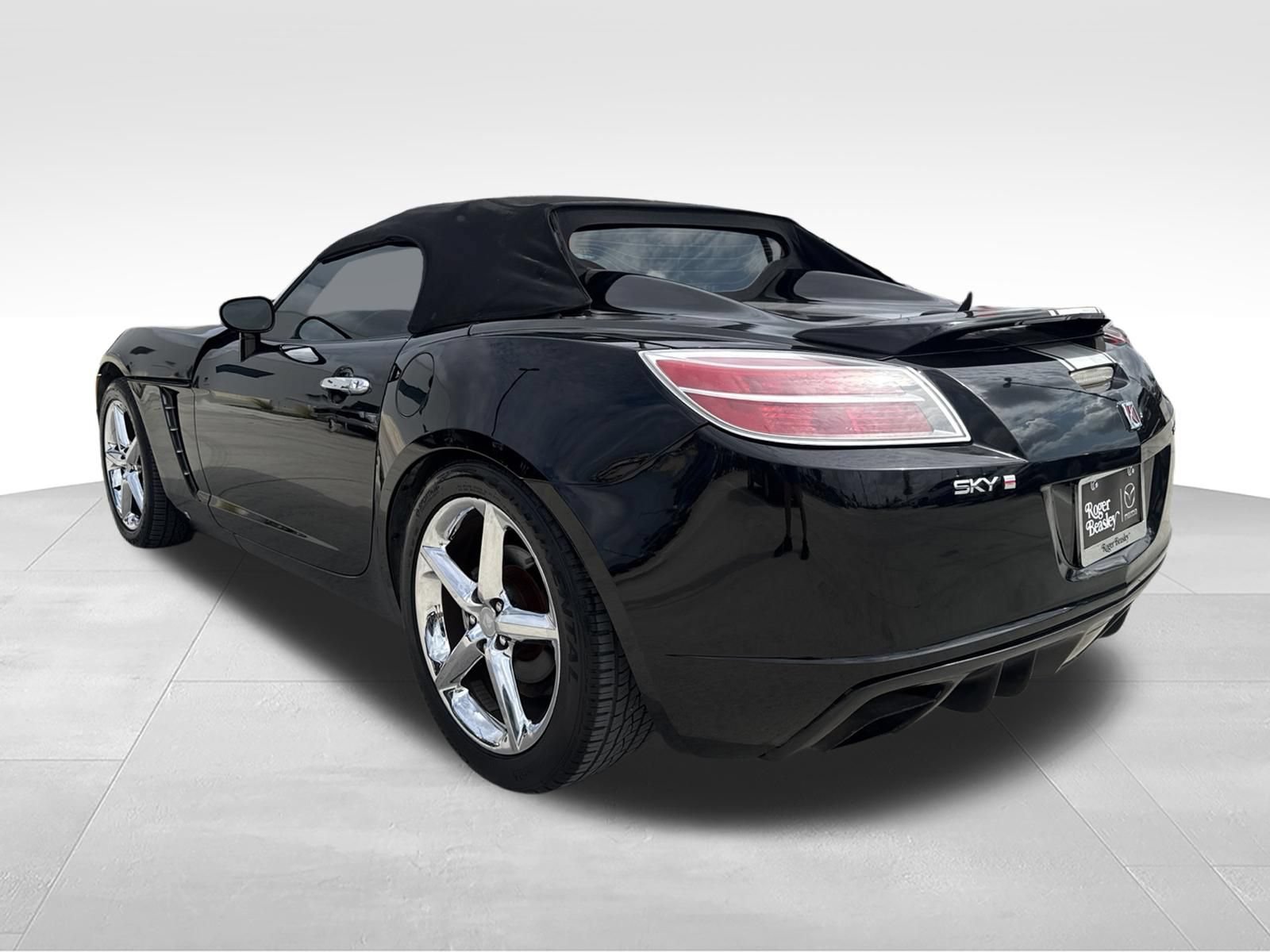 Used 2007 Saturn Sky Red Line RWD image 7