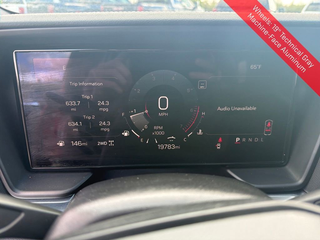 Used 2025 GMC Terrain Elevation w/ Elevation Premium Package AWD/4WD image 18