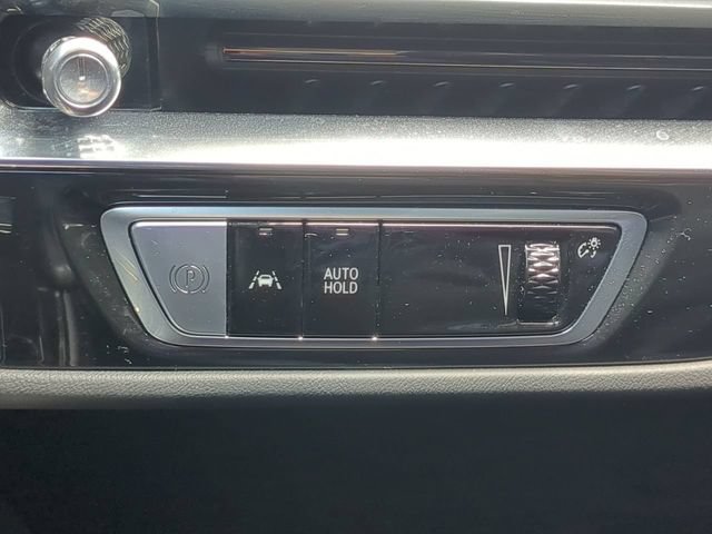 Used 2024 Cadillac Lyriq Sport RWD image 28