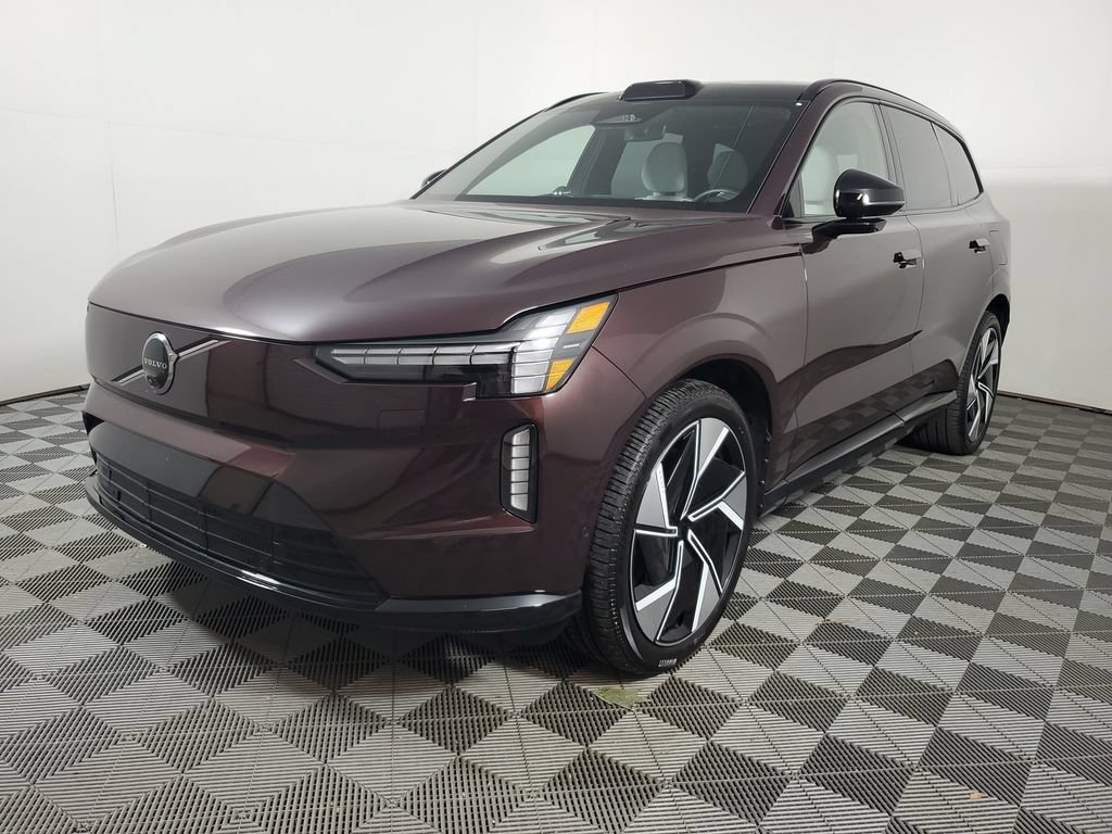 Used 2025 Volvo EX90 Ultra AWD/4WD image 4