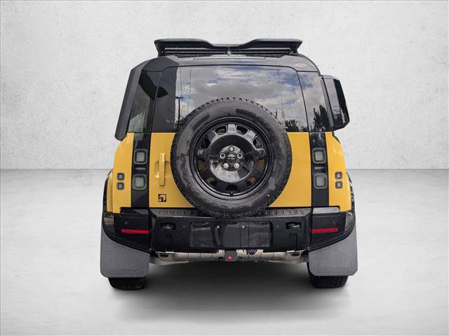New 2026 Land Rover Defender 110 AWD/4WD image 7