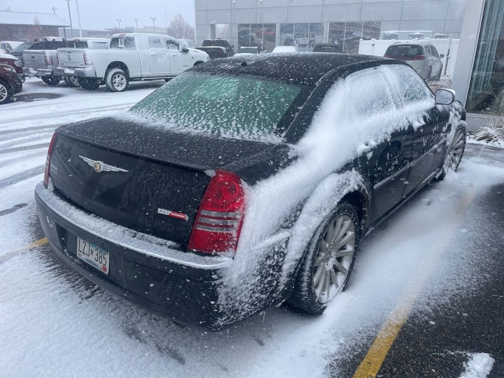 Used 2007 Chrysler 300 C w/ SRT Design Group image 6