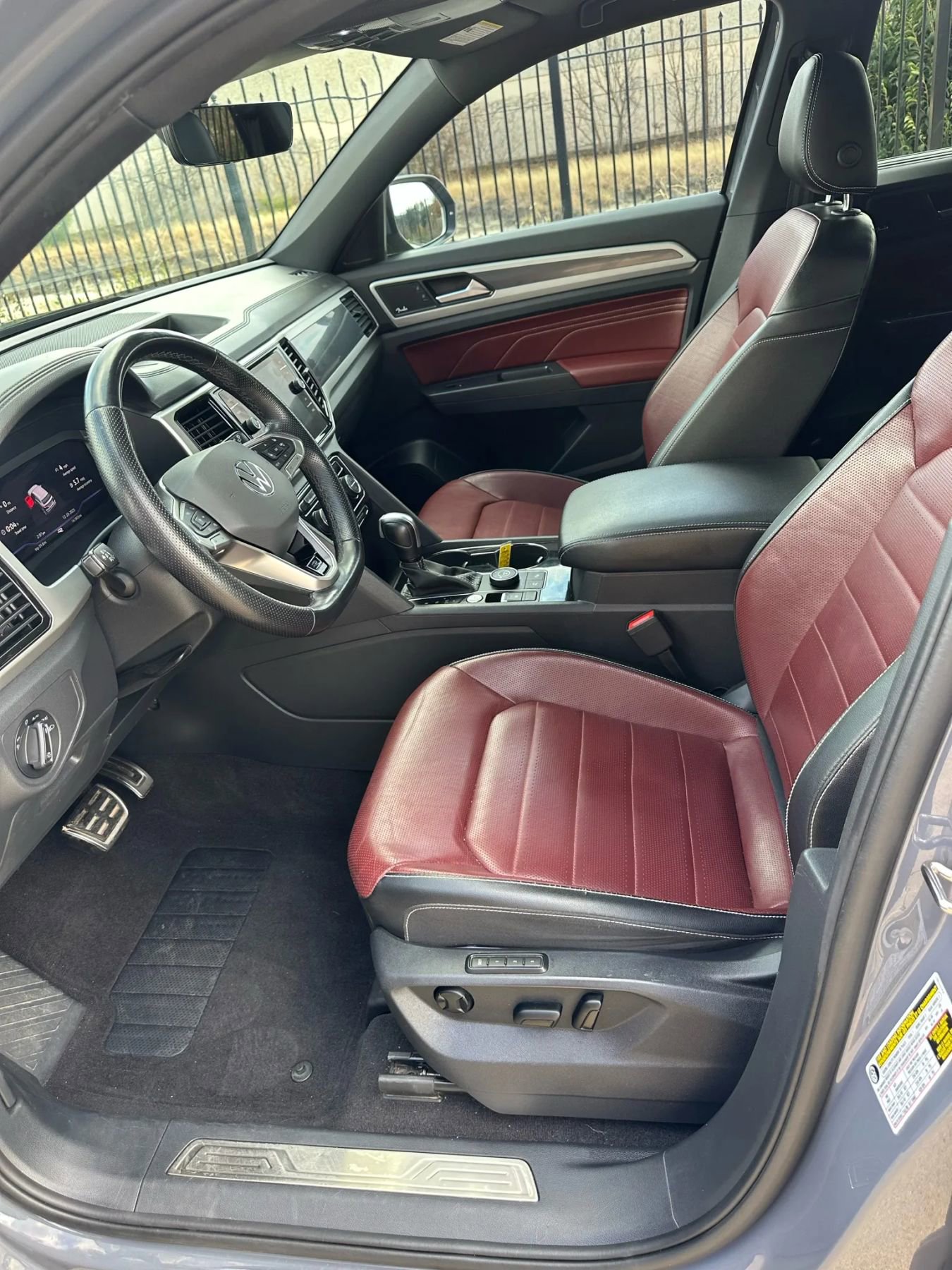 Used 2022 Volkswagen Atlas Cross Sport SEL Premium R-Line w/ Cross Sport MDO Package image 11