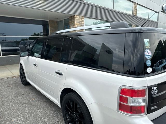 Used 2019 Ford Flex SEL w/ Equipment Group 202A AWD/4WD image 8