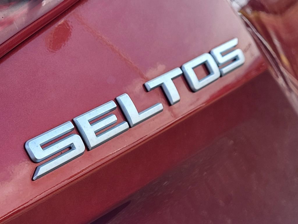 Used 2023 Kia Seltos S w/ Navigation Package AWD/4WD image 31
