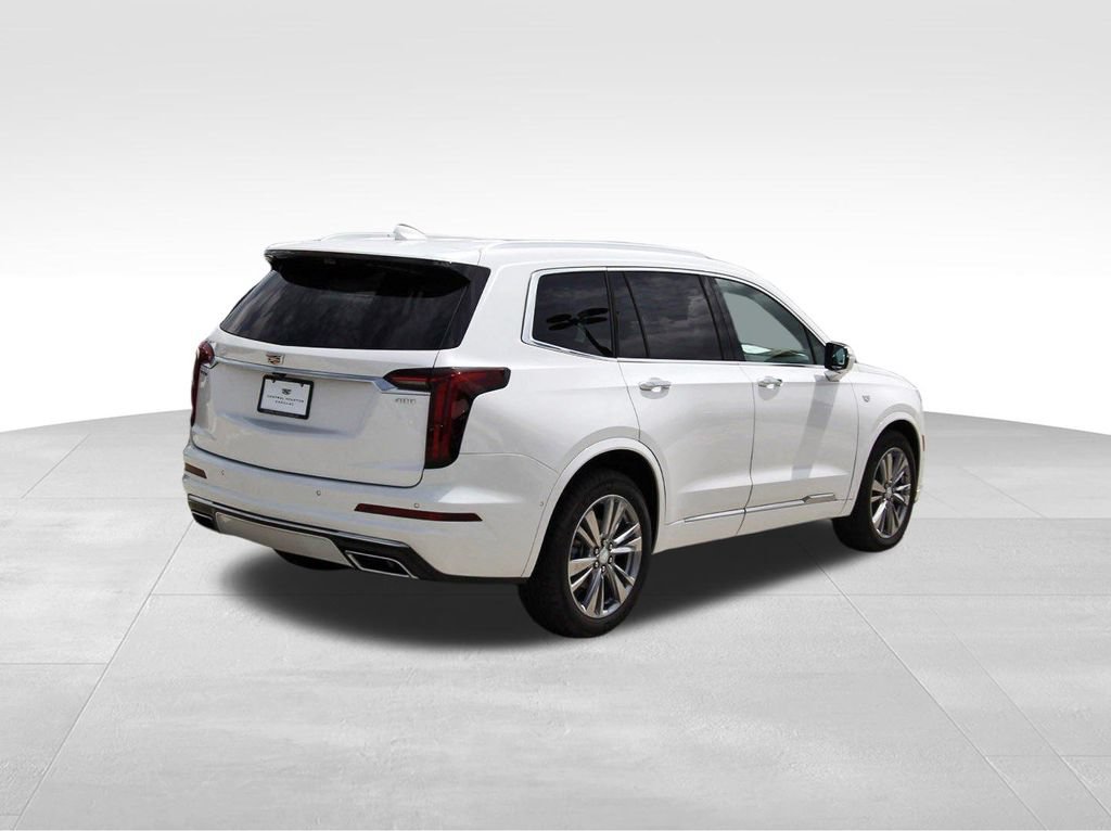 New 2024 Cadillac XT6 Premium Luxury w/ Technology Package FWD image 4