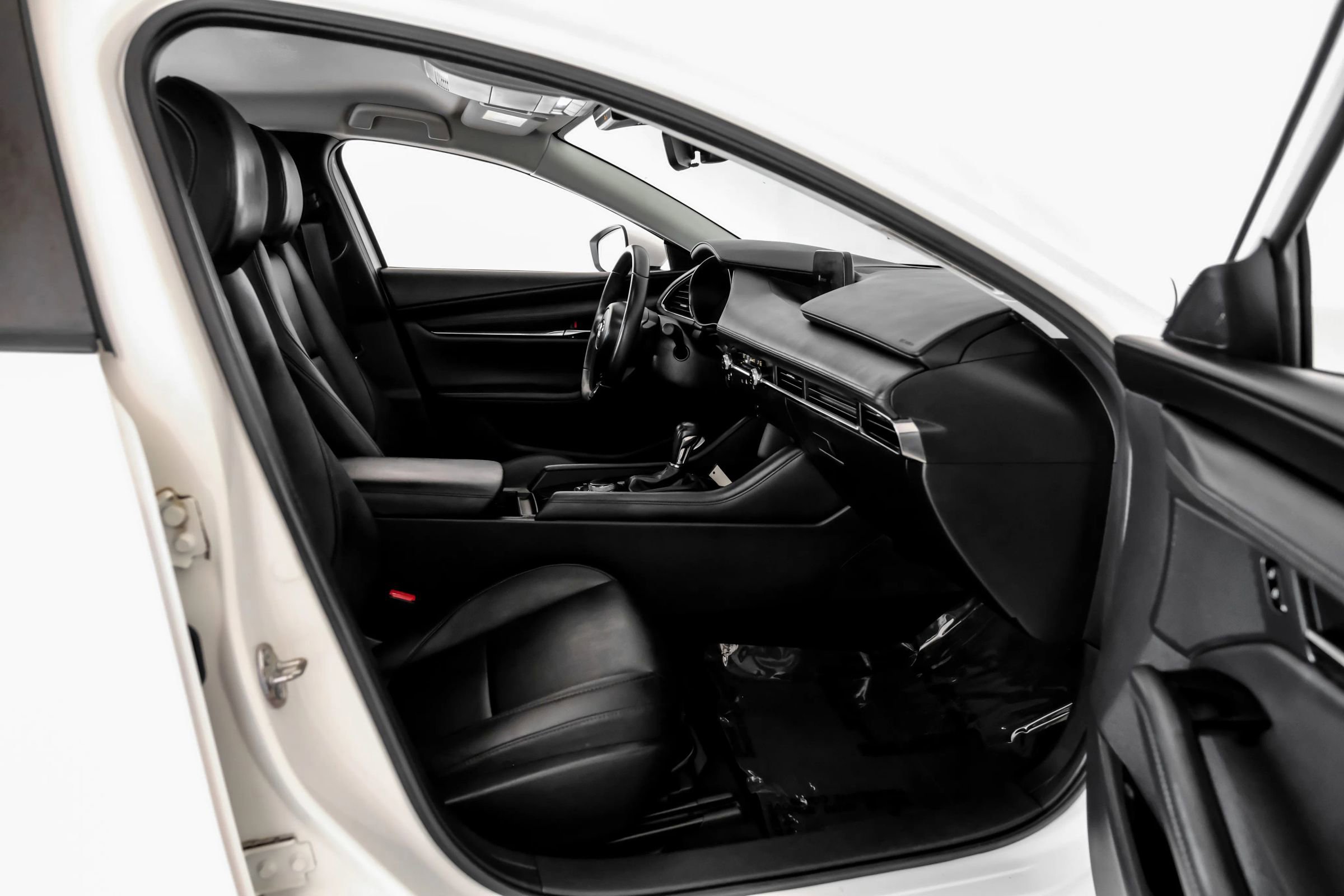 Used 2019 MAZDA MAZDA3 Sedan w/ Select Package image 27