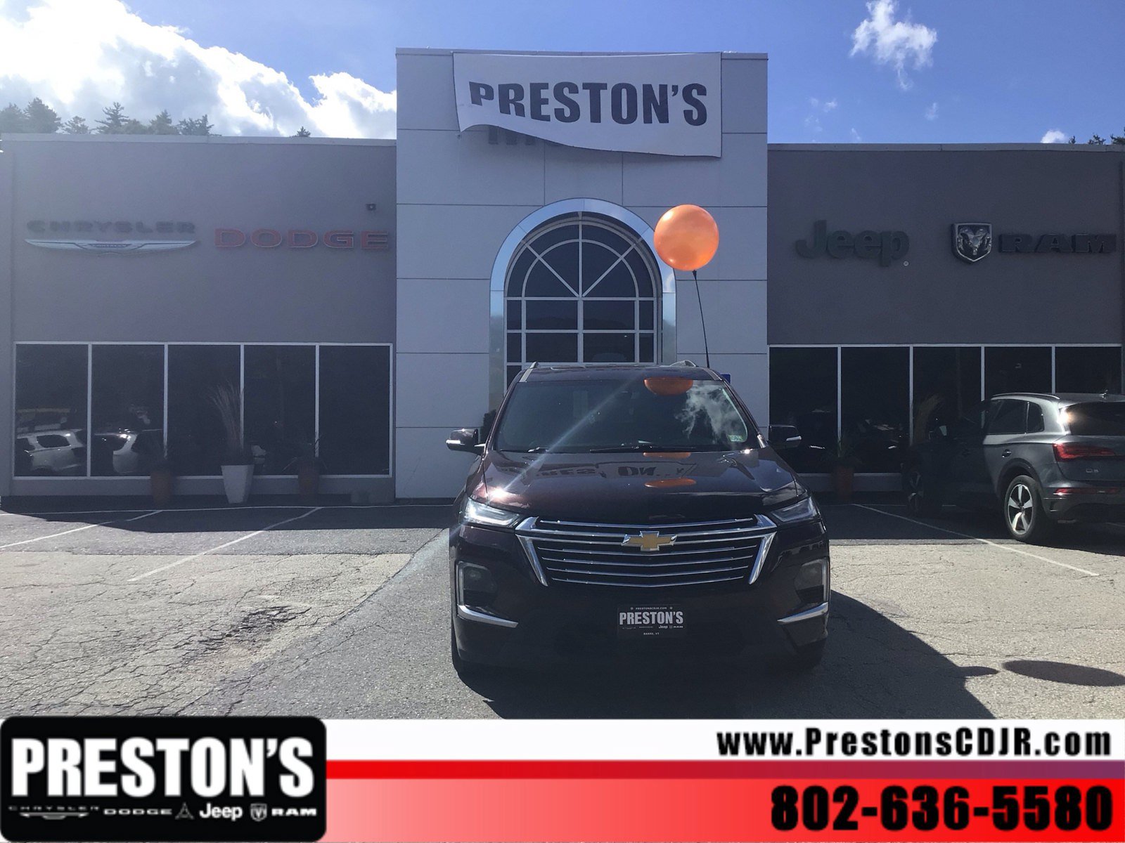 Used 2023 Chevrolet Traverse Premier AWD/4WD image 9