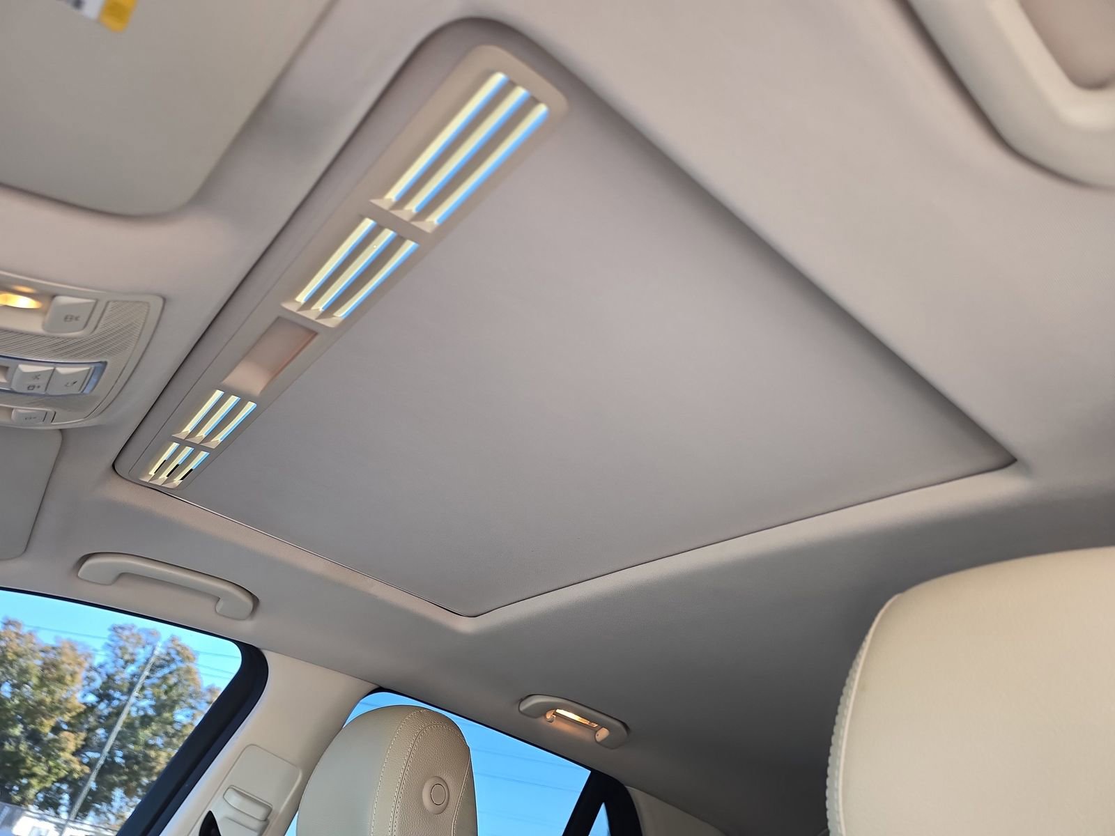 Used 2016 Mercedes-Benz GLE 350 image 17