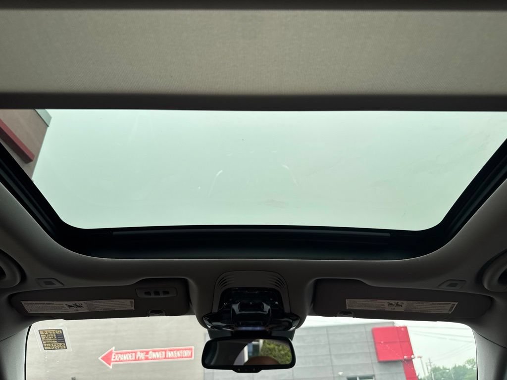 Used 2019 Alfa Romeo Giulia AWD image 50