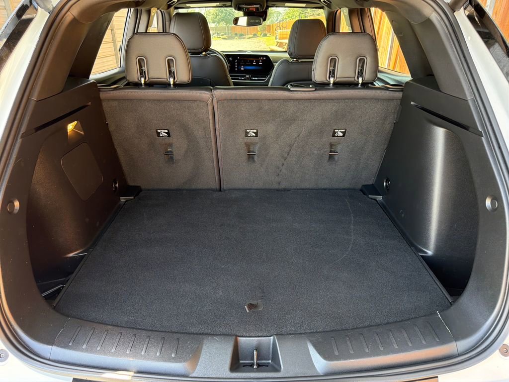 Used 2024 Chevrolet TrailBlazer ACTIV w/ Convenience Package image 32