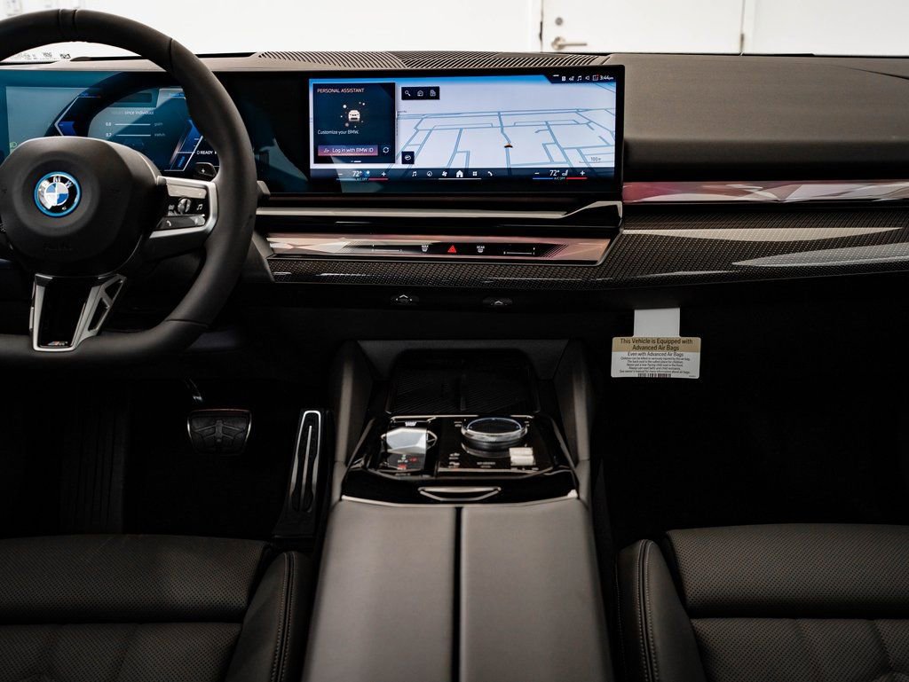 New 2026 BMW 550e xDrive image 34