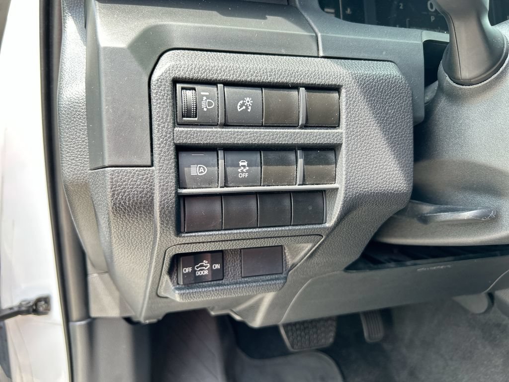 Used 2024 Toyota Tacoma SR RWD image 14