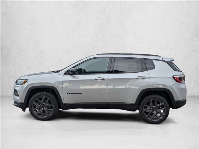 New 2026 Jeep Compass Latitude image 9