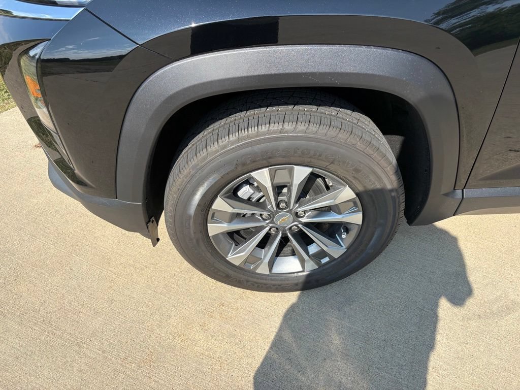 New 2027 Chevrolet Equinox LT w/ Convenience Package II FWD image 53