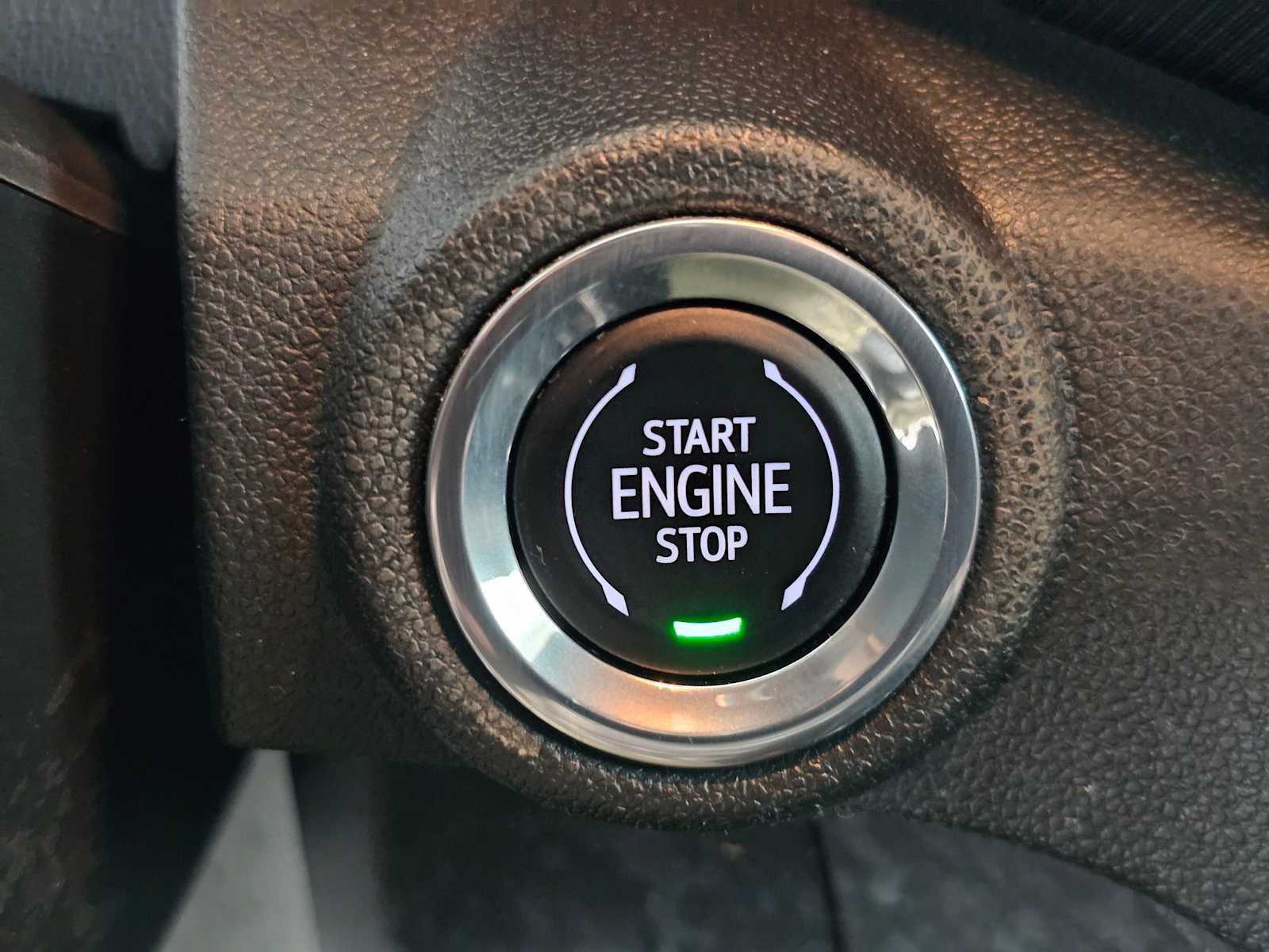 Used 2023 Chevrolet TrailBlazer ACTIV w/ Sun and Liftgate Package FWD image 29