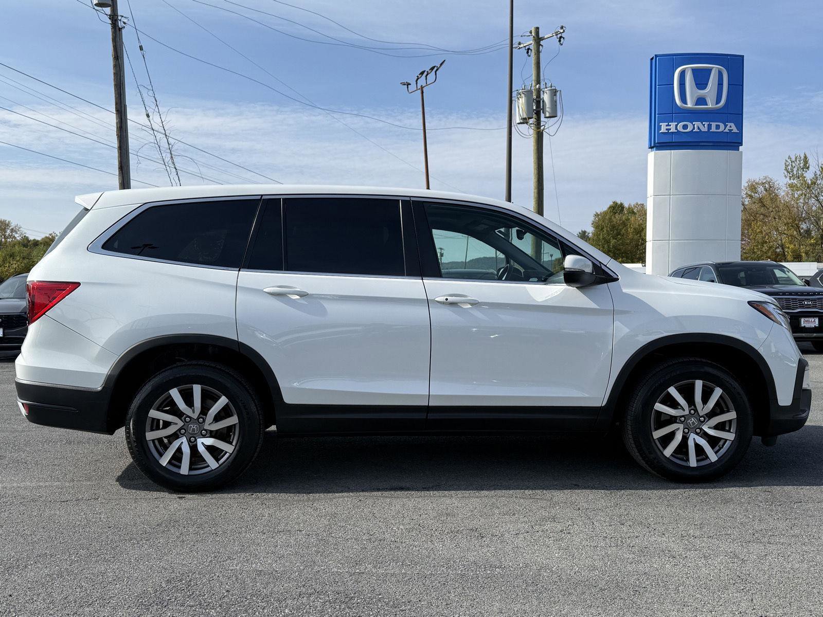 Used 2022 Honda Pilot EX-L image 4