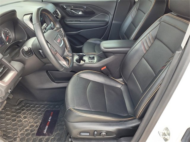 Used 2024 GMC Terrain AT4 image 20