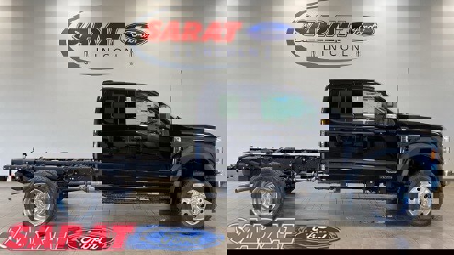 New 2025 Ford F550 4x4 SuperCab Super Duty w/ XLT Value Package