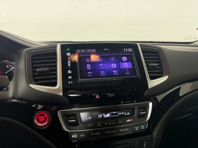 Used 2016 Honda Pilot Touring image 21