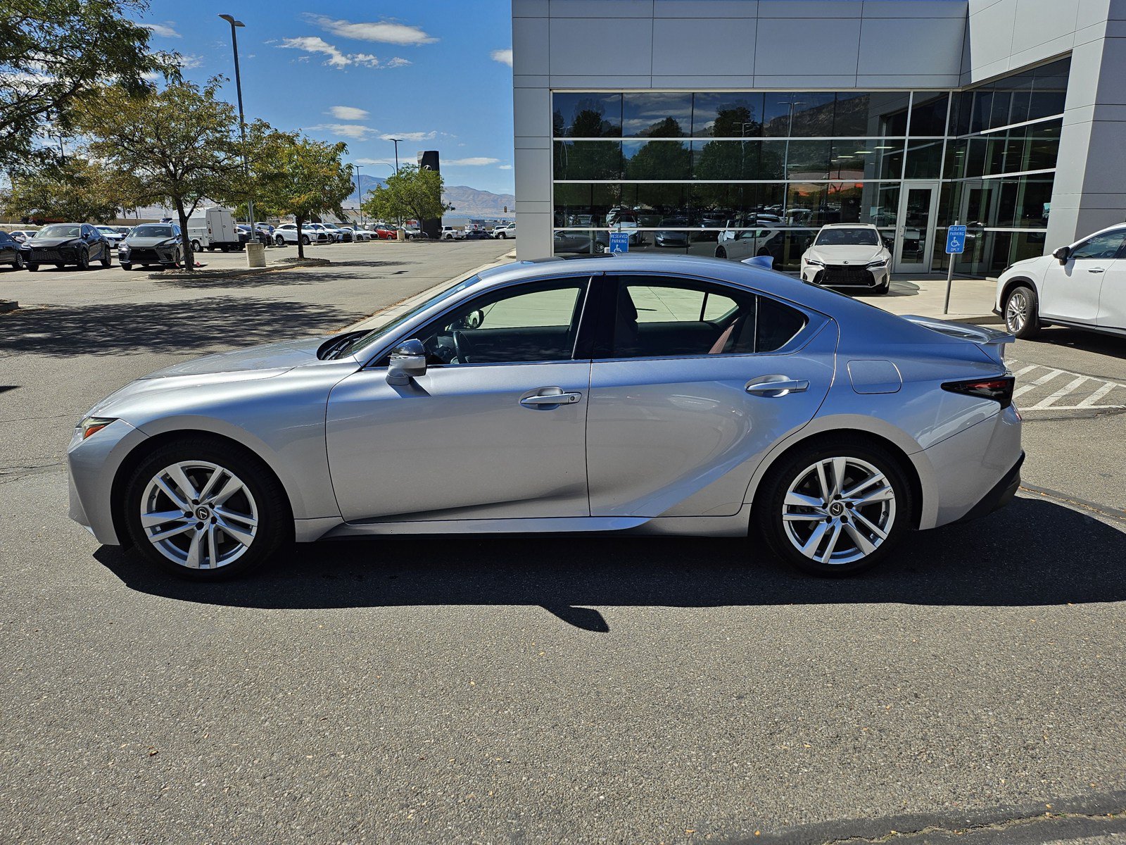 Used 2021 Lexus IS 300 AWD w/ Comfort Package image 9