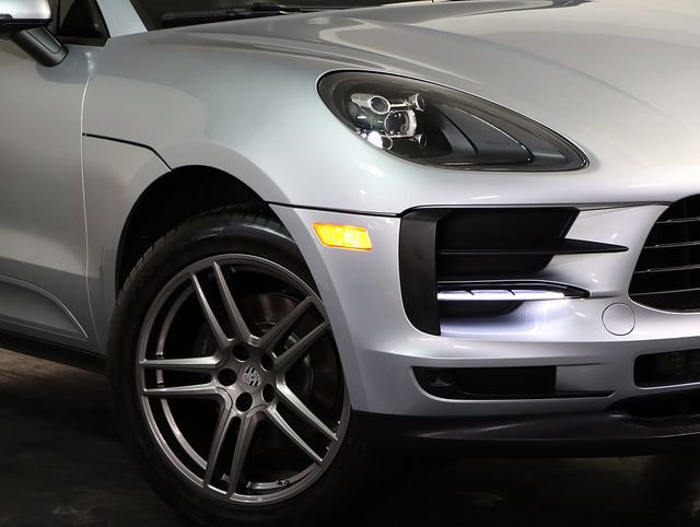 Used 2020 Porsche Macan image 8