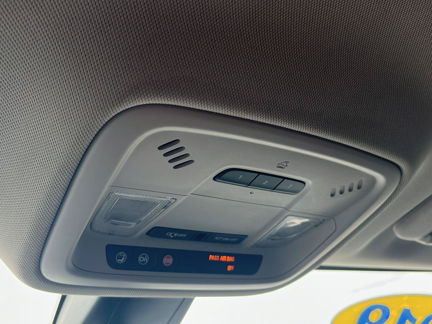Used 2019 Chevrolet Traverse Premier AWD/4WD image 20