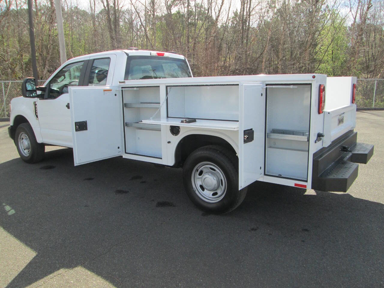Used 2021 Ford F250 XL w/ Power Equipment Group image 2