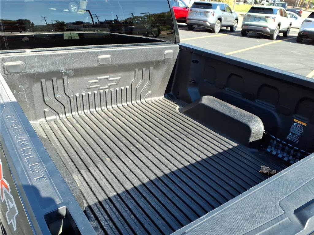 Used 2022 Chevrolet Silverado 1500 LT image 18