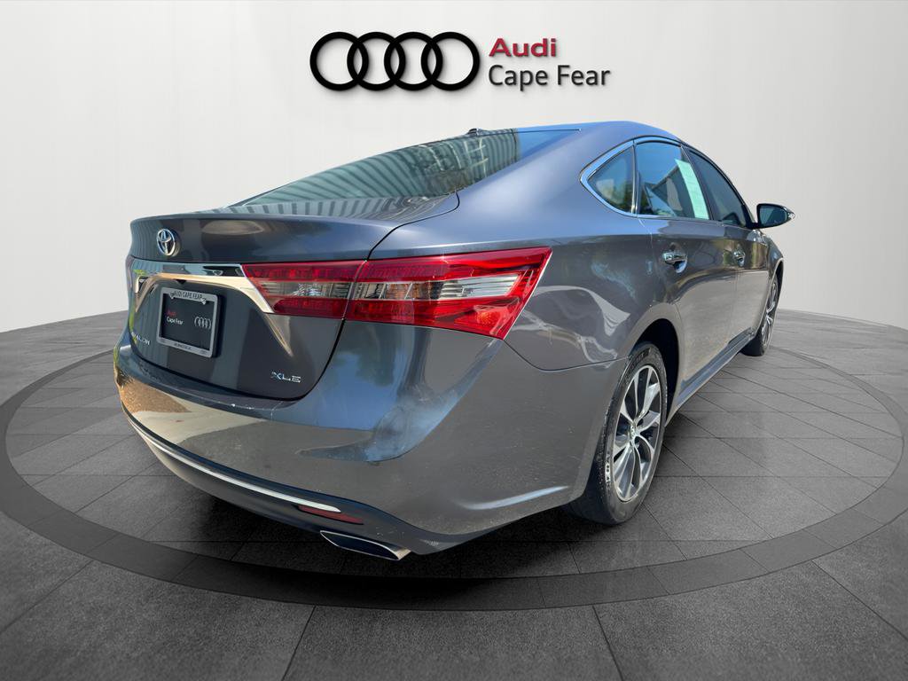 Used 2016 Toyota Avalon XLE image 5