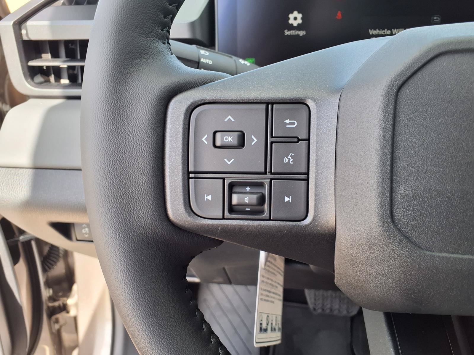 New 2026 Toyota RAV4 XSE w/ Panoramic Sun Roof Package AWD/4WD image 19