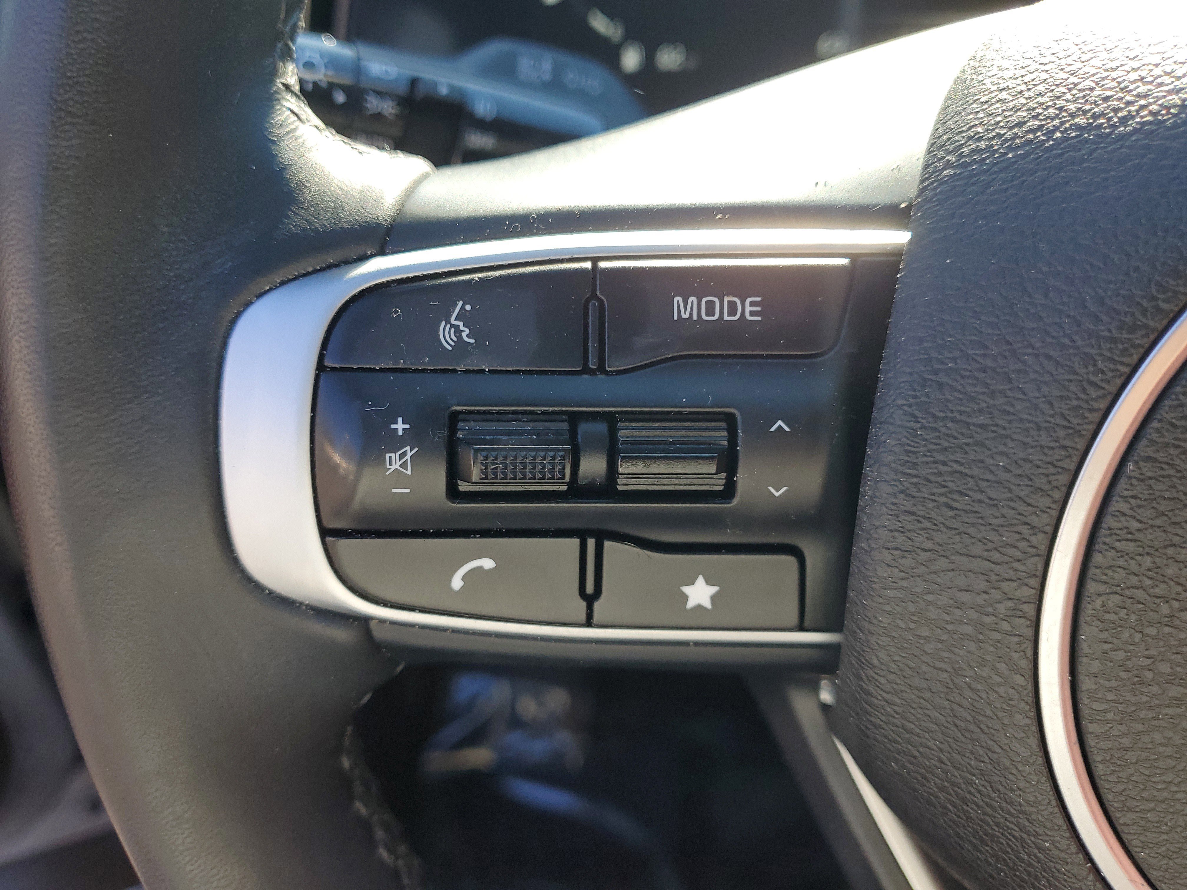 Used 2024 Kia Sportage SX image 26