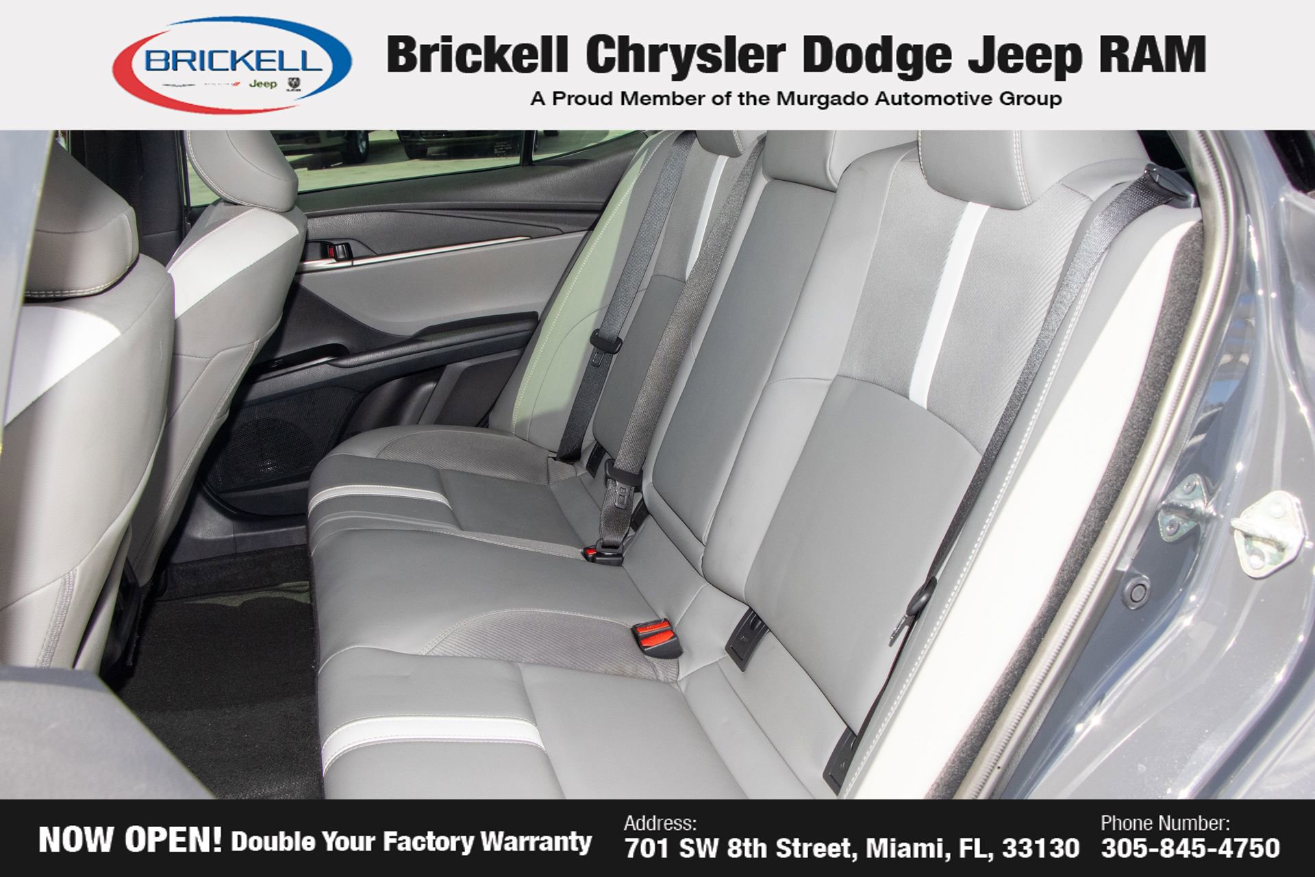 Used 2025 Toyota Camry SE FWD image 15