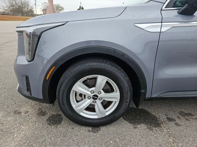Used 2024 Kia Sorento LX image 27