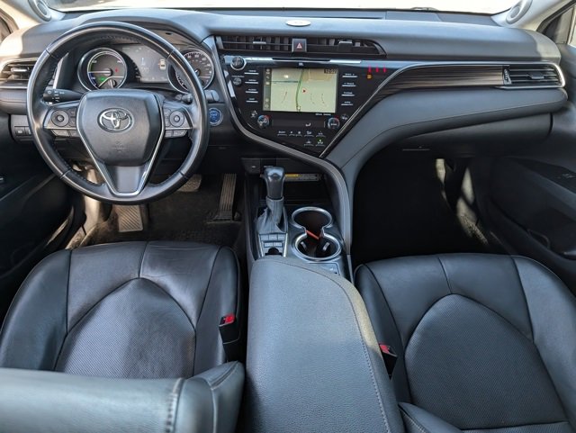 Used 2020 Toyota Camry XLE image 22