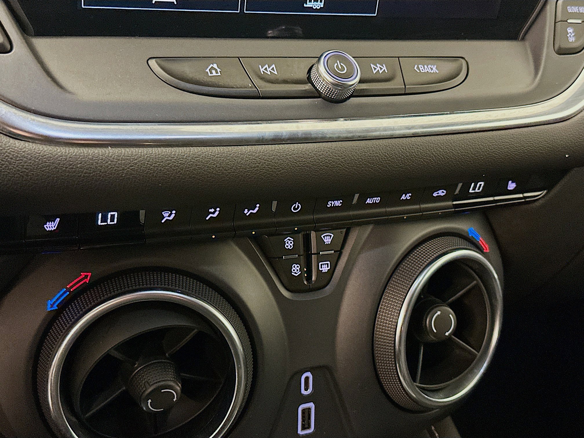 Used 2023 Chevrolet Blazer LT w/ Convenience Package image 24